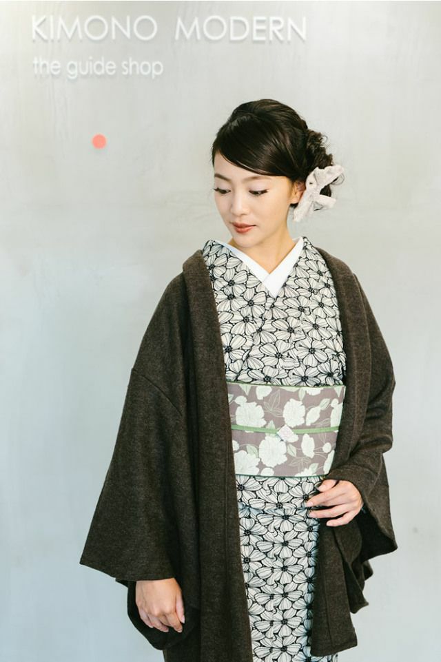 一点物 着物(ハナミズキ柄) レース刺繍着物＞ハナミズキ－アイボリー | 着物や浴衣なら和モダン