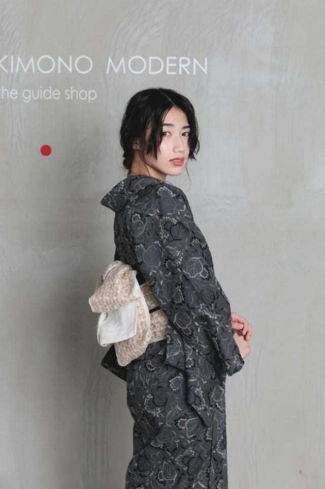 レース刺繍着物＞はんなり&ウツクシ、レース刺繍着物－葡萄－DARK gray