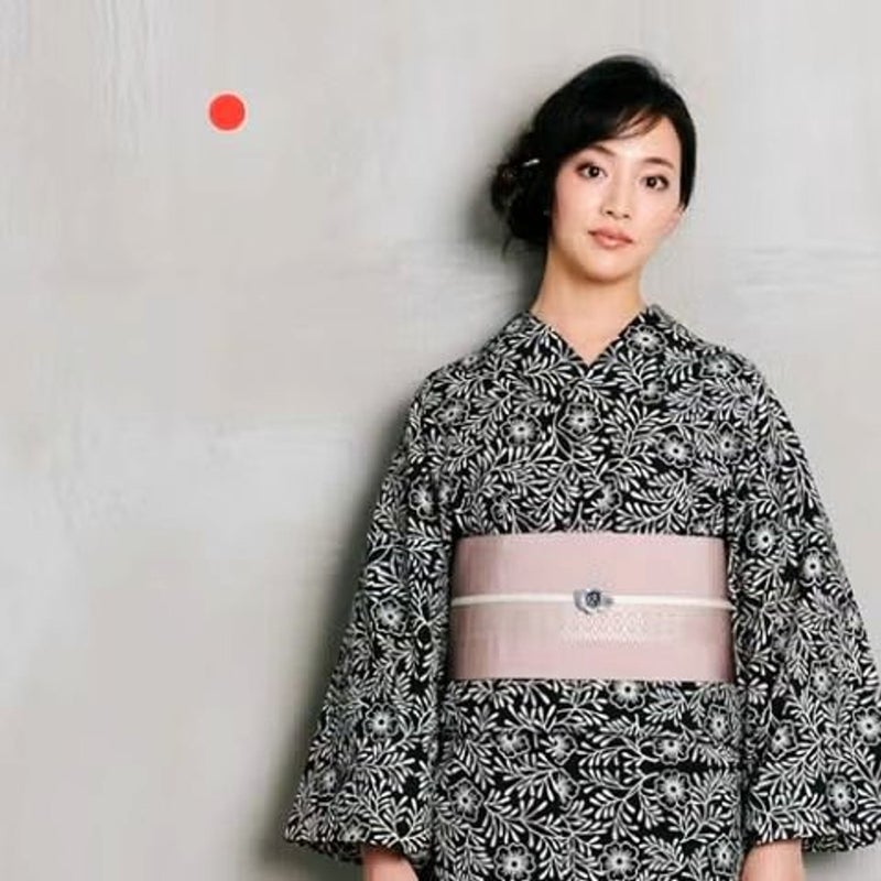 風花 kazehana 黒橡 着姿