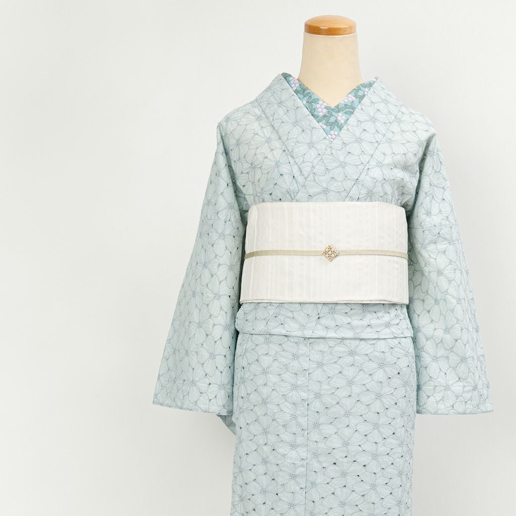 こ*り様 レース着物 花柄 ブルーグレー　ハナミズキ レース刺繍着物＞ハナミズキ－ water lily | 着物や浴衣なら和モダン