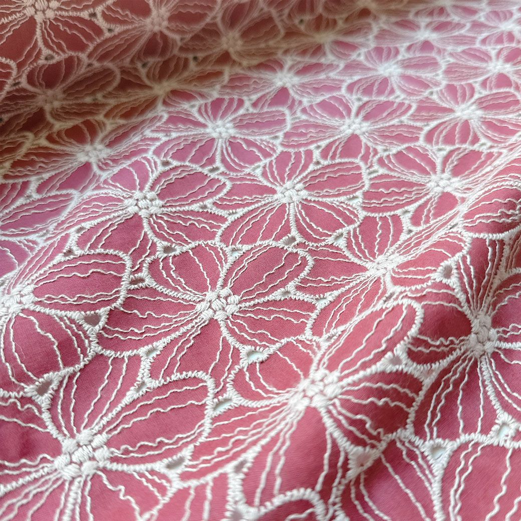 レース刺繍着物＞ハナミズキ‐Raspberry | 着物や浴衣なら和モダン着物