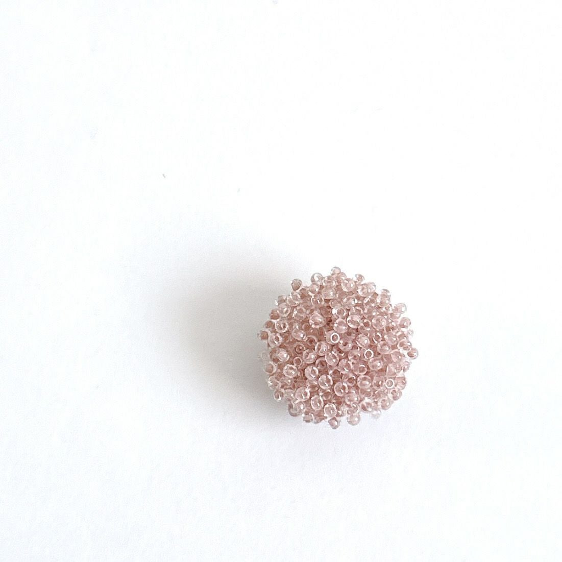 帯留め＞とげとげBEADSの帯留め‐あざみ | 着物や浴衣なら和モダン着物