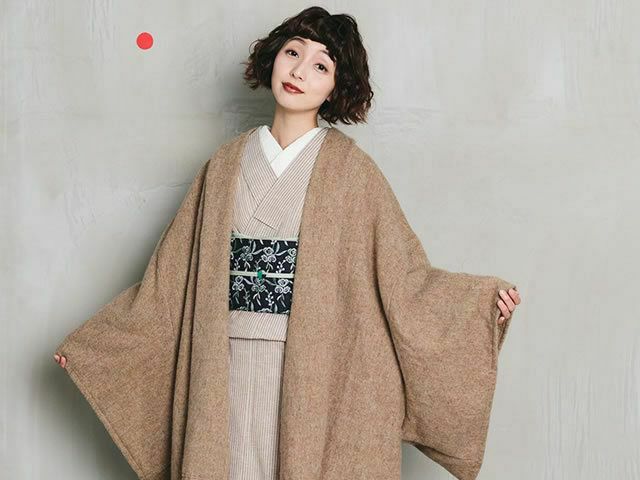 遠州綿紬＞鮮やかな色合いと手頃な価格が魅力-カフェオレストライプ