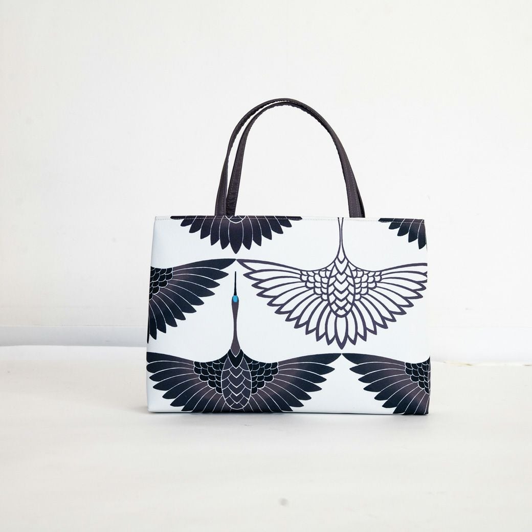 A4トートbag＞こんなの欲しかった！軽くてたっぷり入る、万能キモノBAG