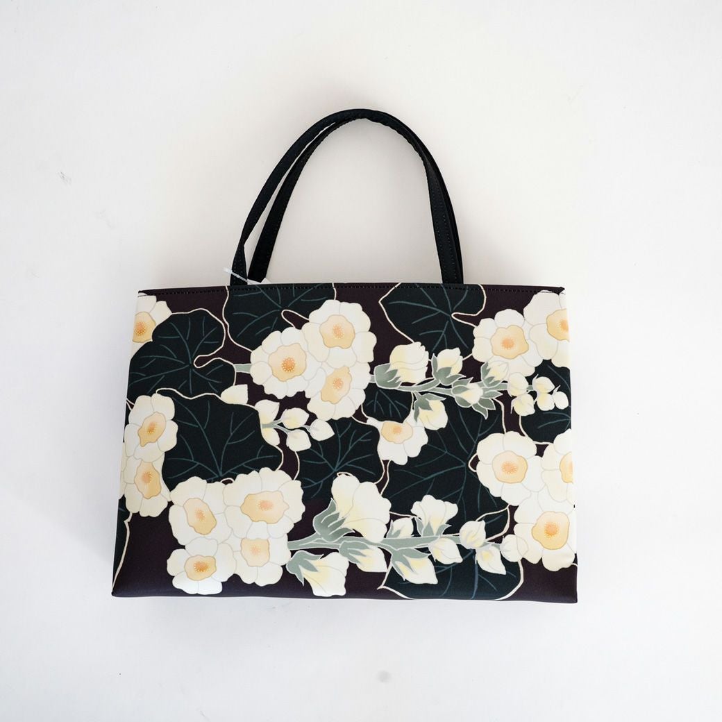 A4トートbag＞こんなの欲しかった！軽くてたっぷり入る、万能キモノBAG