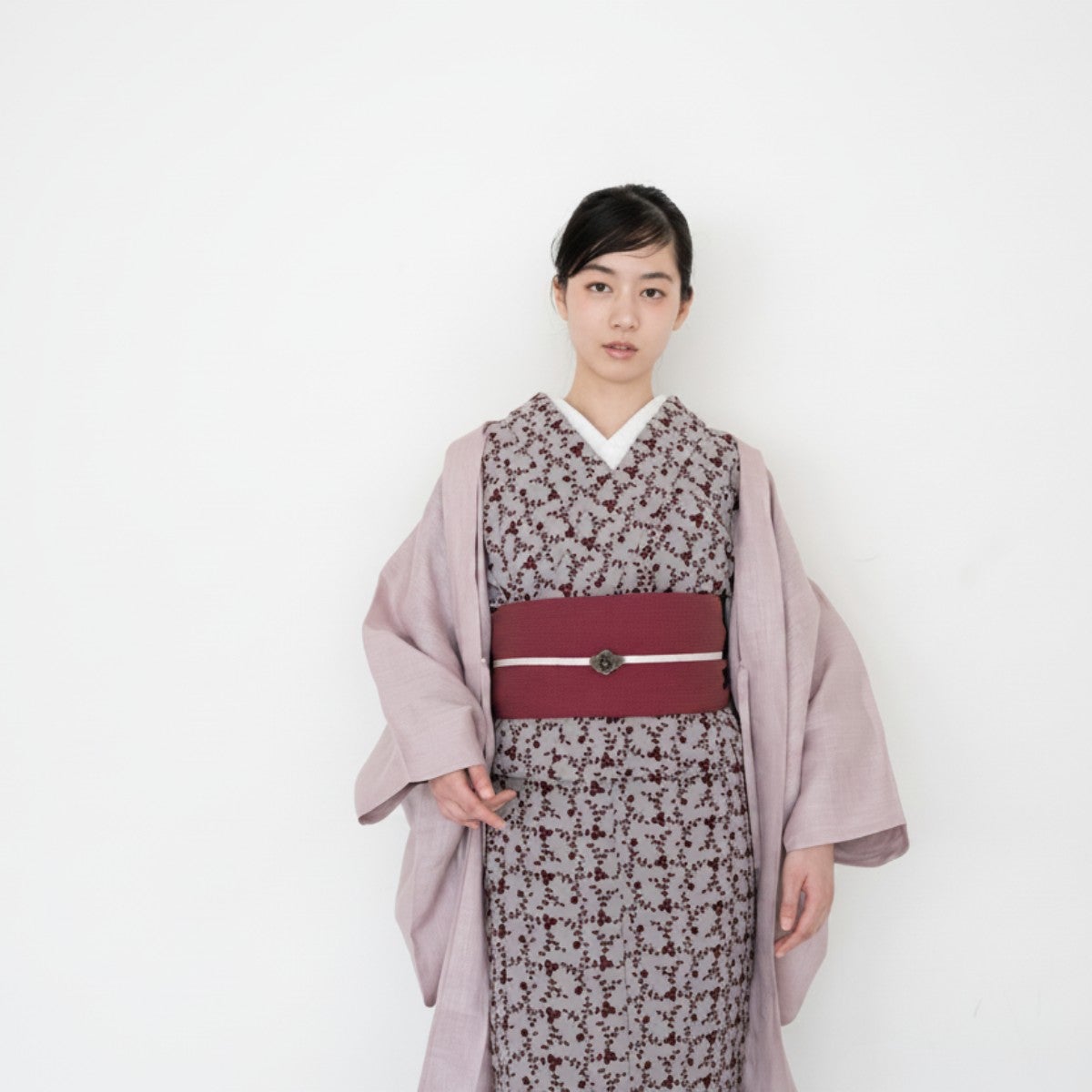 刺繍レース着物-ノートルダムの庭園で-WINE（綿100％） | 着物や浴衣