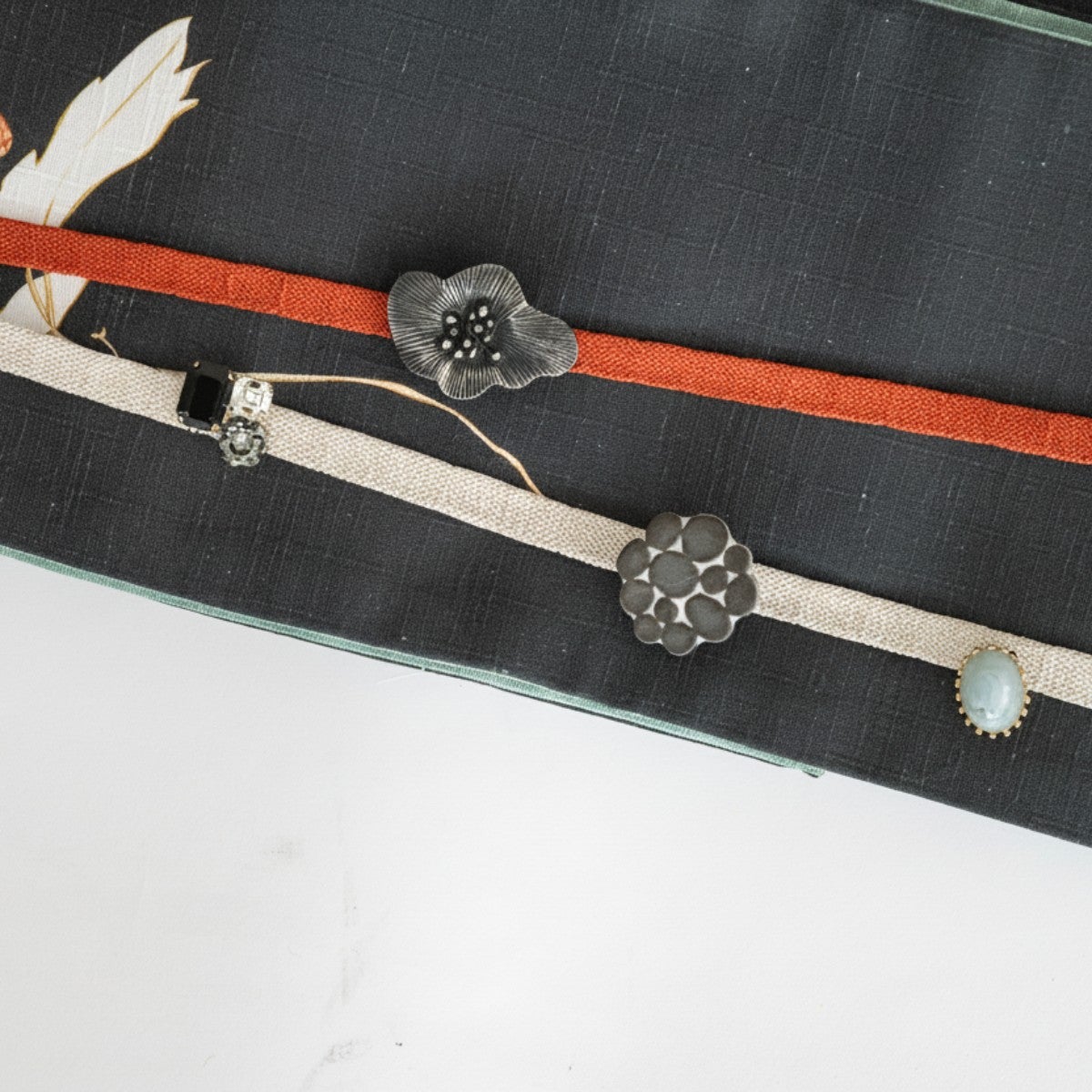 ご予約品＞リバーシブル半幅帯 -一輪の花（綿100%・16cm×390cm